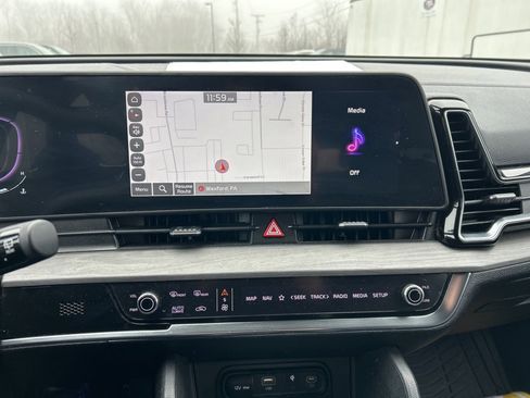 Certified 2023 Kia Sportage X-Line image 9