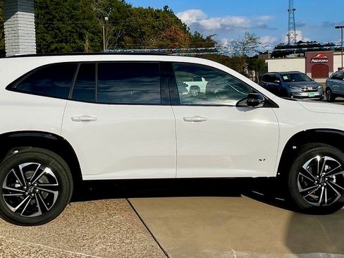 New 2026 Buick Enclave Sport Touring image 2