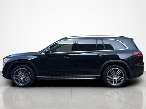 New 2026 Mercedes-Benz GLS 450 4MATIC image 2
