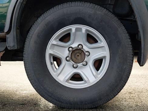 Used 1999 Toyota 4Runner SR5 image 14