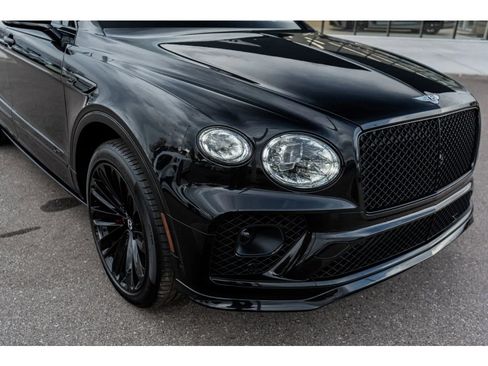 Used 2023 Bentley Bentayga Speed image 18