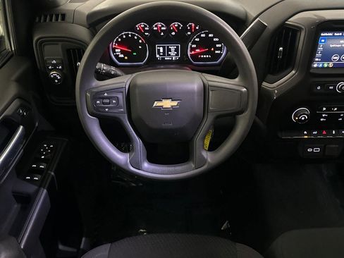 Used 2022 Chevrolet Silverado 1500 Custom w/ LPO, Blackout Package image 4