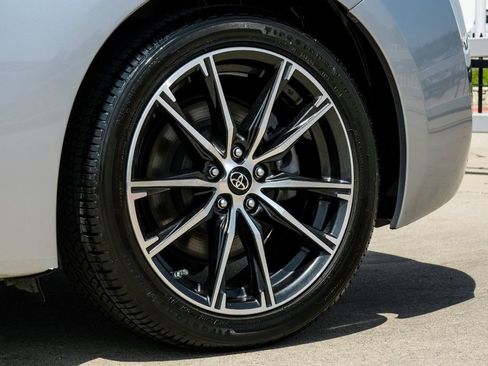 Used 2019 Toyota 86 RWD image 54