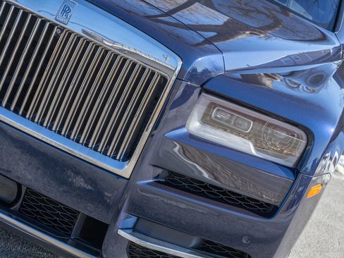Used 2019 Rolls-Royce Cullinan AWD/4WD image 14
