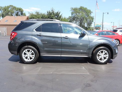 Used 2017 Chevrolet Equinox LT w/ Convenience Package AWD/4WD image 6