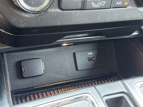 Used 2016 Ford F150 XL w/ Equipment Group 101A Mid AWD/4WD image 29