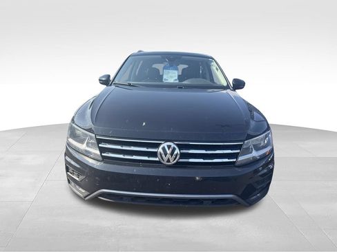 Used 2020 Volkswagen Tiguan SEL AWD/4WD image 8