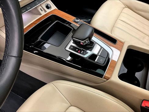 Used 2021 Audi Q5 Premium Plus w/ Premium Plus Package image 16