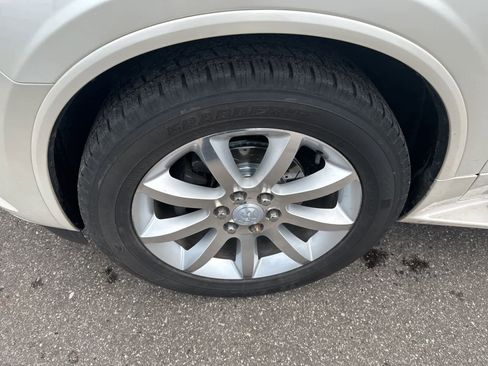 Used 2014 Buick Enclave Premium image 10