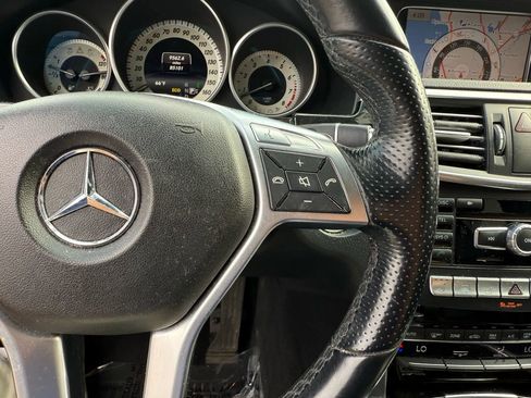 Used 2014 Mercedes-Benz E 350 Sedan image 23