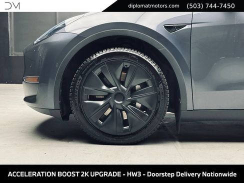 Used 2020 Tesla Model Y Long Range AWD/4WD image 37