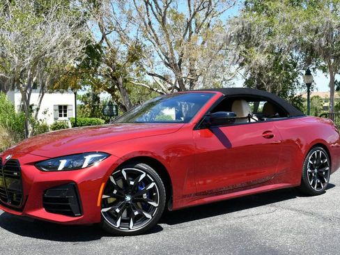 Used 2025 BMW M440i Convertible RWD image 23