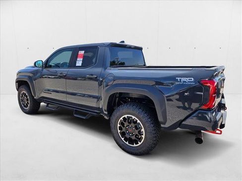 New 2025 Toyota Tacoma TRD Off-Road image 7