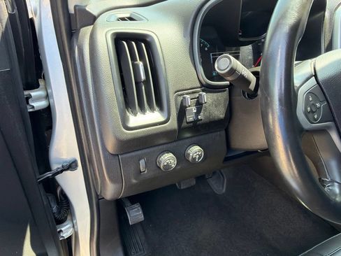 Used 2017 Chevrolet Colorado ZR2 AWD/4WD image 27