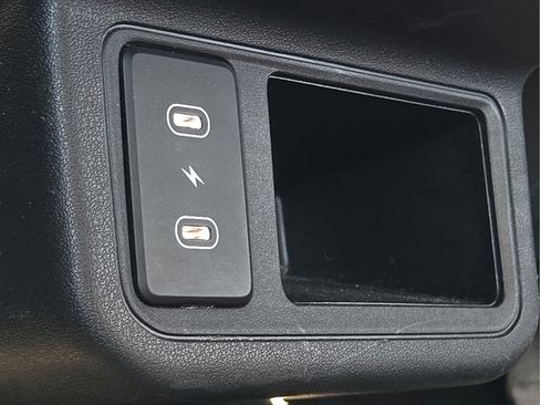 Used 2025 Kia K4 FWD image 11
