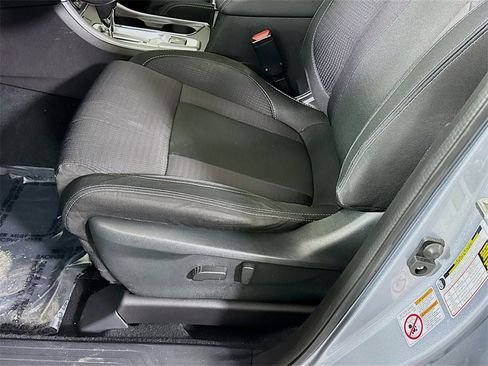 Used 2019 Subaru Ascent Premium image 24