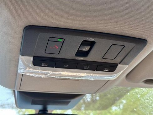 New 2025 Nissan Sentra SV w/ SV Premium Package image 19