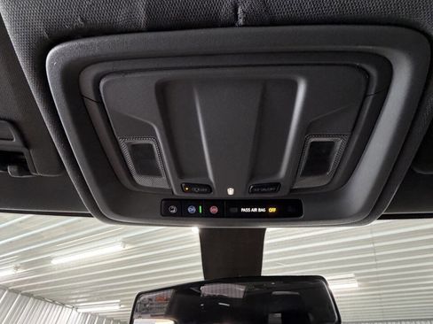 Used 2021 Chevrolet Silverado 2500 W/T w/ WT Convenience Package image 32