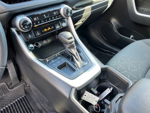 Used 2023 Toyota RAV4 XLE w/ XLE Grade Weather Package image 20