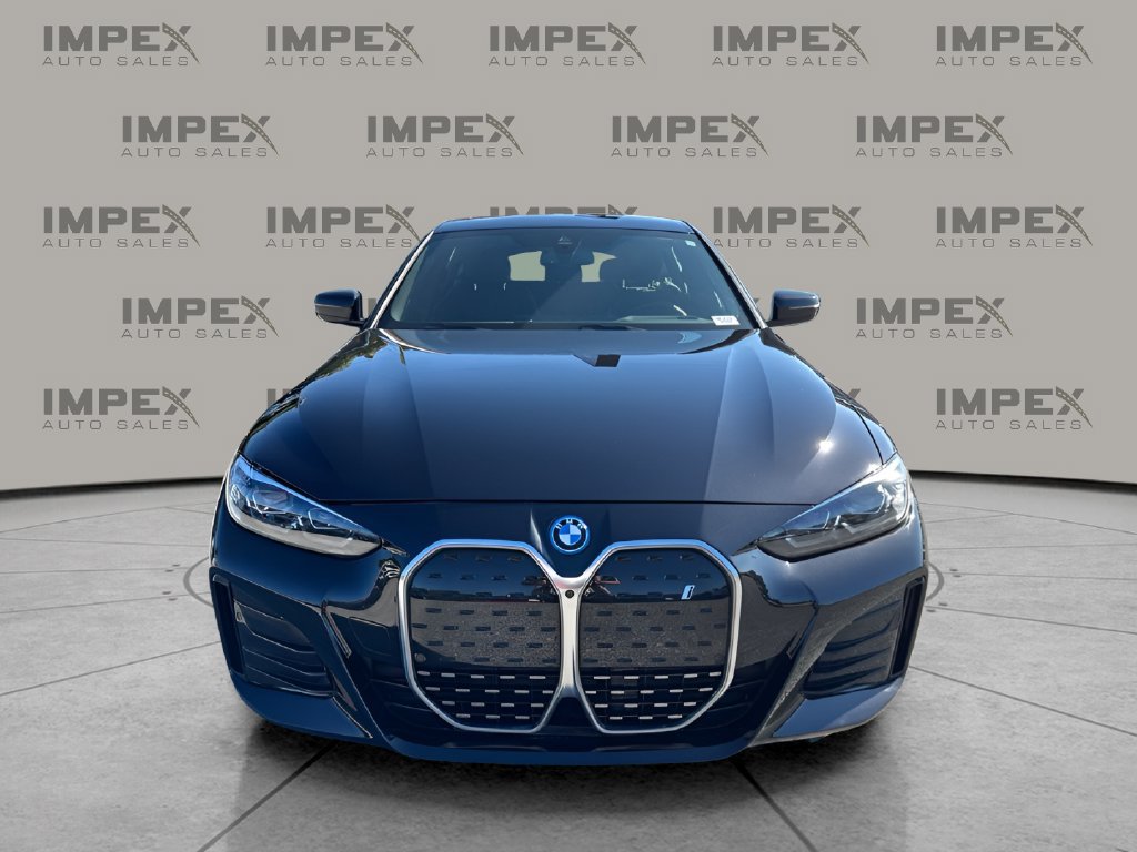 Used 2024 BMW i4 eDrive40 w/ M Sport Package RWD image 8