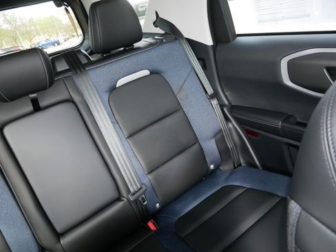 Used 2025 Ford Bronco Sport Outer Banks w/ Outer Banks Tech Package+ AWD/4WD image 14