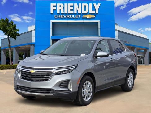 Used 2024 Chevrolet Equinox LT image 3