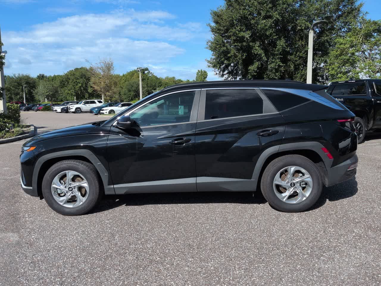 Used 2022 Hyundai Tucson SEL FWD image 3