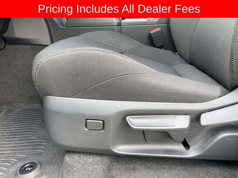 Used 2025 Toyota 4Runner SR5 AWD/4WD image 22