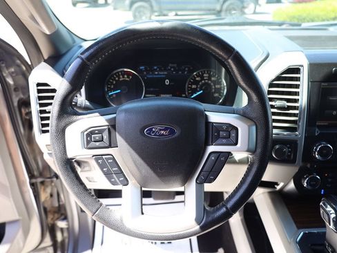 Used 2015 Ford F150 Lariat w/ Equipment Group 501A Mid AWD/4WD image 13