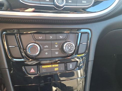 Used 2019 Buick Encore Preferred FWD image 17