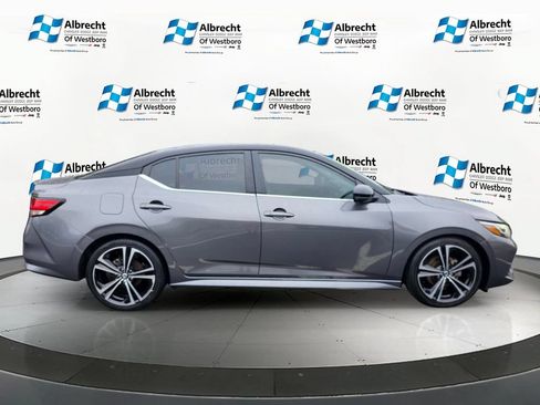 Used 2022 Nissan Sentra SR w/ SR Premium Package FWD image 6