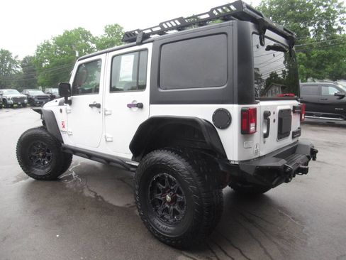 Used 2016 Jeep Wrangler Unlimited Sport AWD/4WD image 14