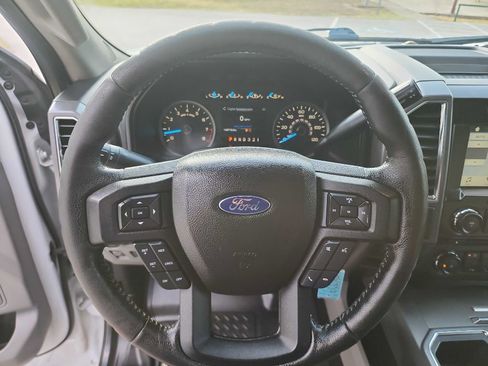 Used 2016 Ford F150 XLT w/ Equipment Group 302A Luxury RWD image 19