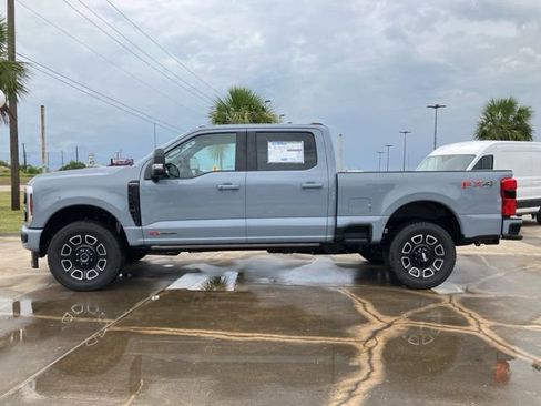 New 2025 Ford F250 Platinum image 4