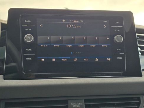 New 2026 Volkswagen Jetta SE FWD image 26