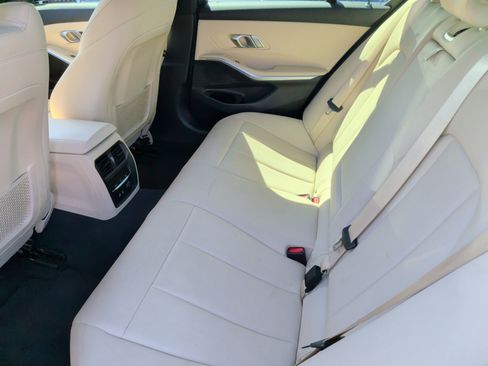 Used 2020 BMW 330i Sedan w/ Convenience Package image 36