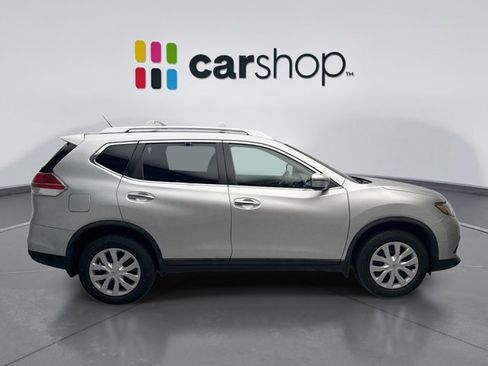 Used 2016 Nissan Rogue S w/ Appearance Package image 6