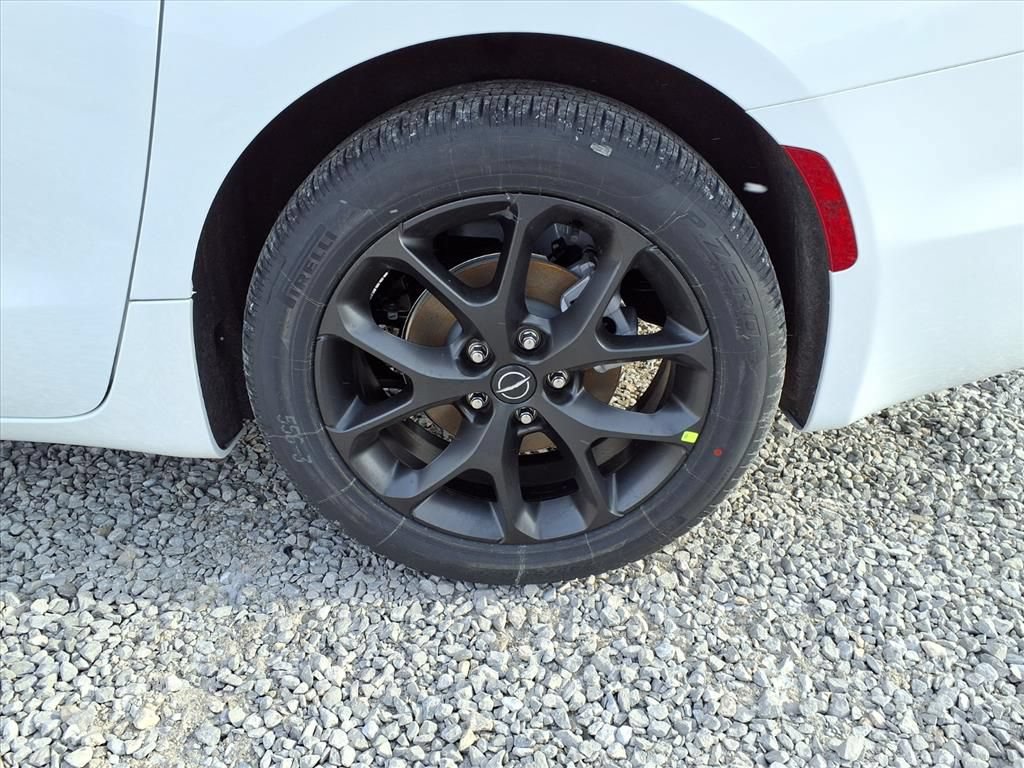 New 2026 Chrysler Pacifica Select w/ S Appearance Package FWD image 35