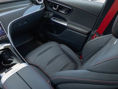 New 2026 Mercedes-Benz GLC 43 AMG 4MATIC image 25