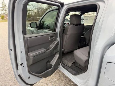 New 2026 Nissan Frontier SV AWD/4WD image 16