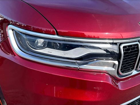 Used 2022 Jeep Wagoneer Series I image 30