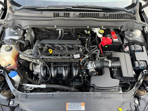 Used 2019 Ford Fusion S image 23