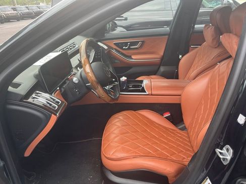 Certified 2024 Mercedes-Benz S 580 4MATIC Sedan image 8