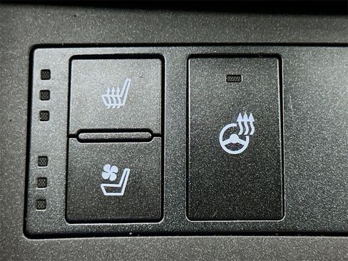 Used 2019 Lexus IS 350 image 24