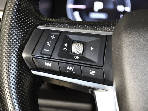 Used 2025 Mitsubishi Outlander SE AWD/4WD image 20