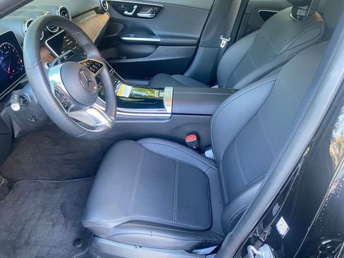 Certified 2025 Mercedes-Benz C 300 4MATIC Sedan image 9