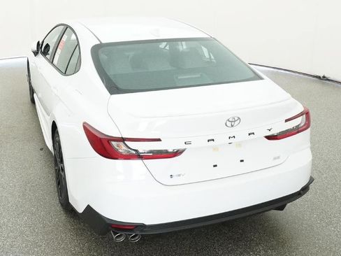Used 2026 Toyota Camry SE FWD image 50
