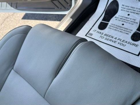 Used 2026 Lincoln Aviator Reserve AWD/4WD image 39