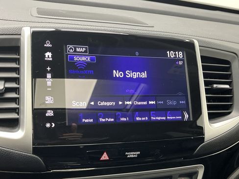 Used 2018 Honda Pilot Elite image 20