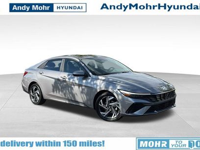 Used 2024 Hyundai Elantra SEL w/ Convenience Package